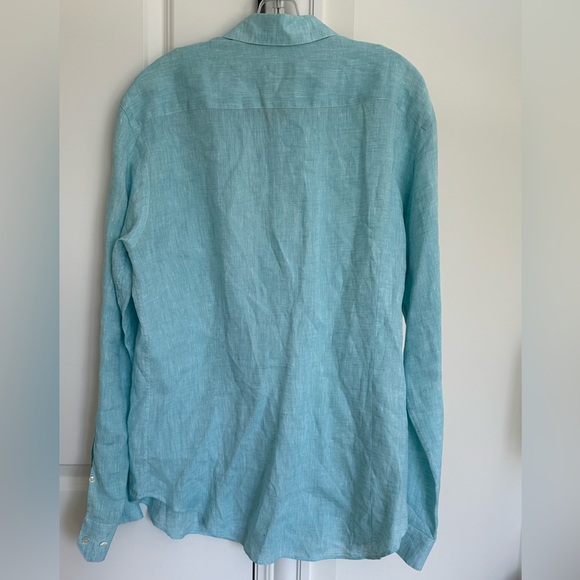 Giorgio Armani Men's Light Blue Linen Casual Shirt - Picture 2 of 5